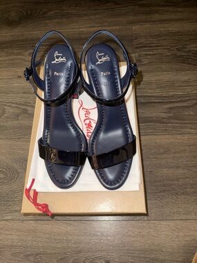 Christian Louboutin Miss Jane 85 Navy Patent Leather Slingback Sandals